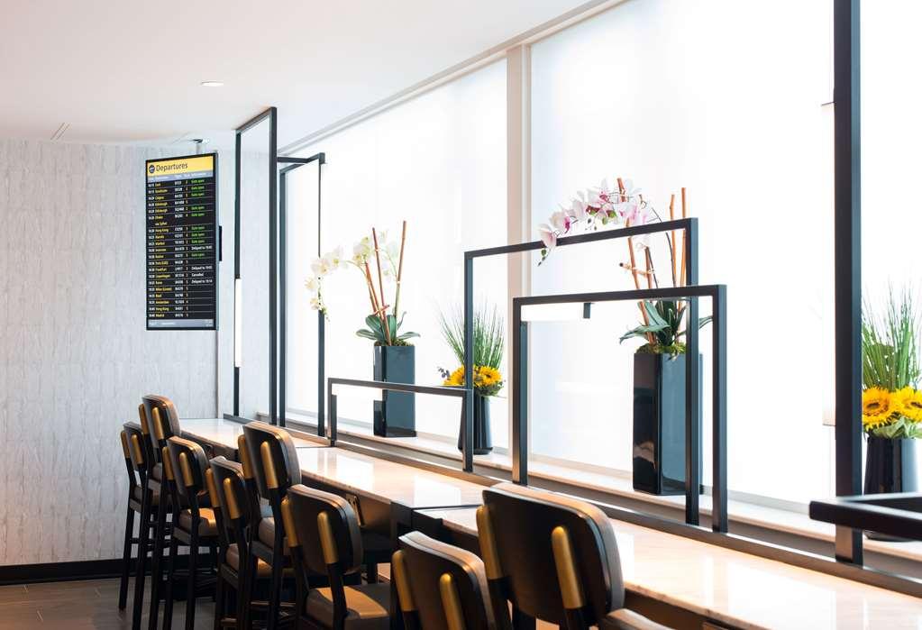 Aerotel London Heathrow Restoran fotoğraf